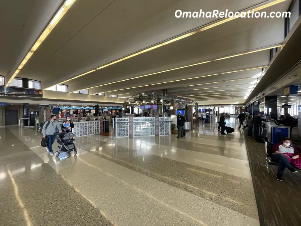 Eppley Airfield North Terminal - Concourse B