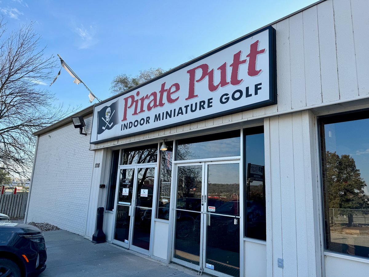 Pirate Putt Council Bluffs - Entrance