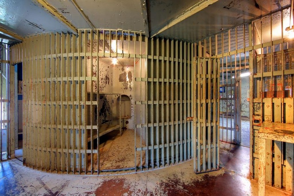 Squirrel Cage Jail