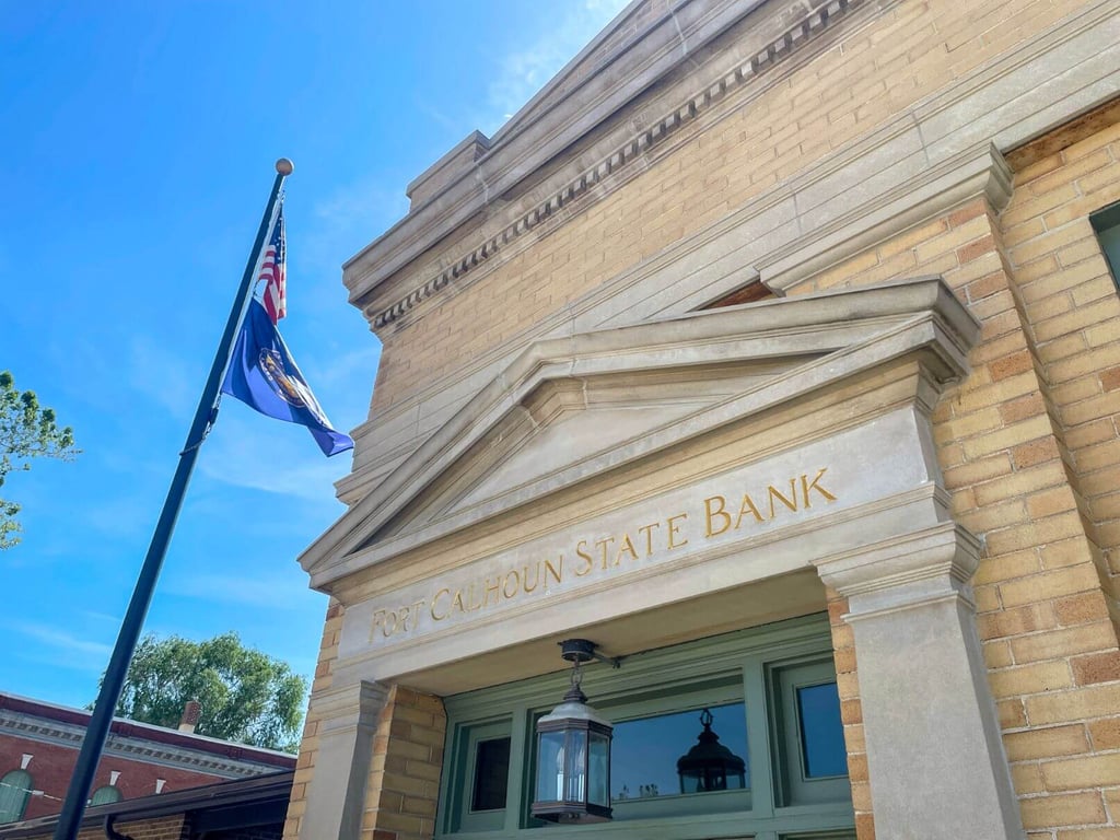 Fort Calhoun State Bank Building