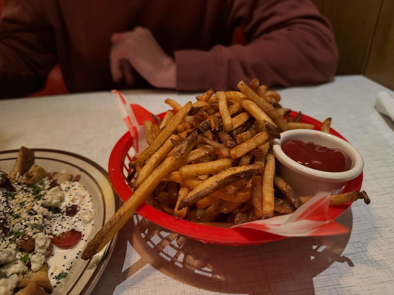 Fries and Salad at Fizzy's Fountain & Liquors in Omaha, Nebraska