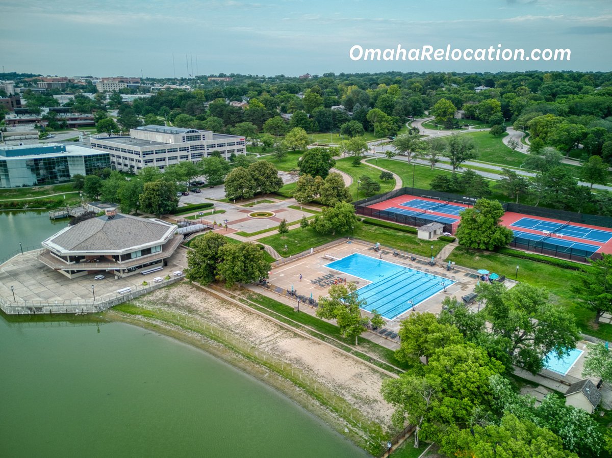 Regency Lake and Tennis Club