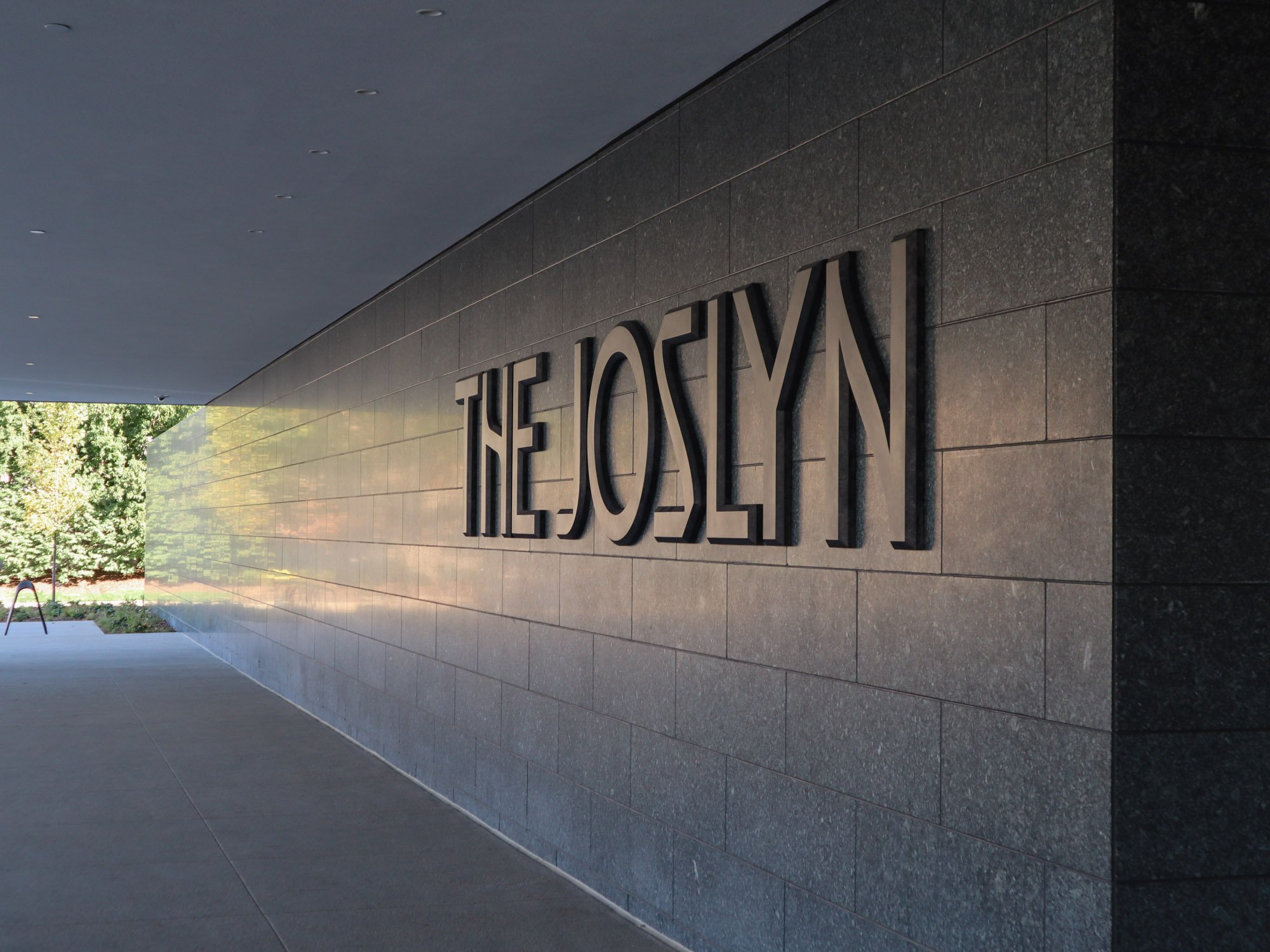 Joslyn Art Museum Entrance