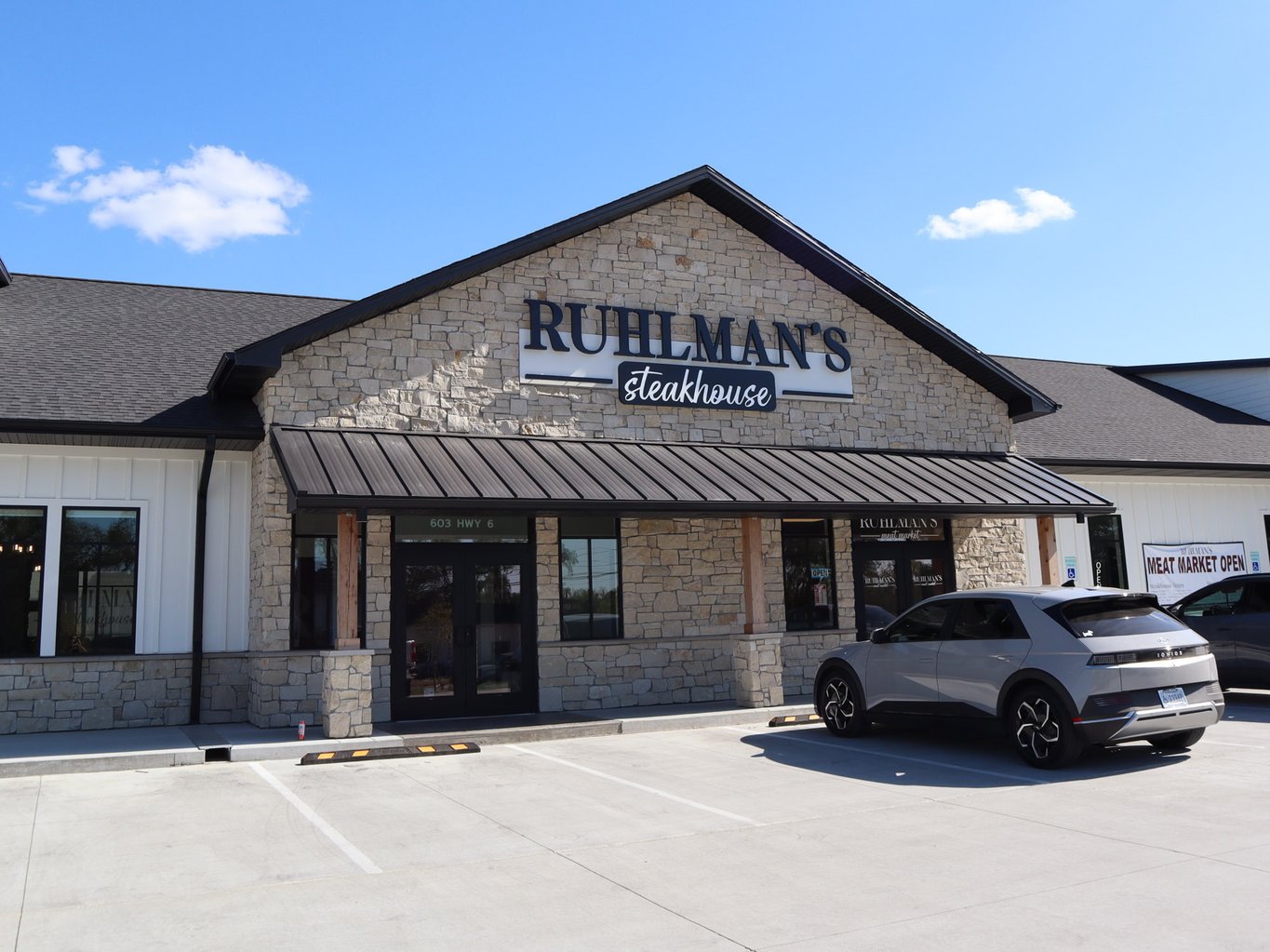 Exterior Photo of Ruhlman's Steakhouse in Valley, Nebraska