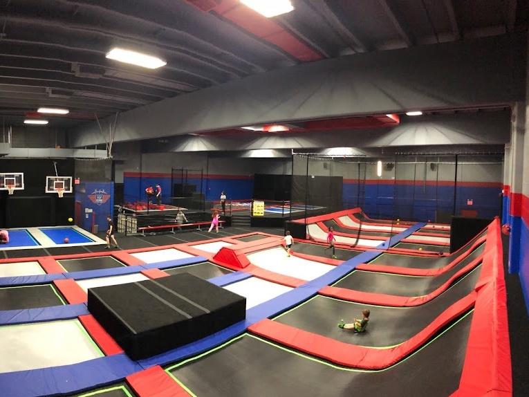 Hub Trampoline Park in Council Bluffs