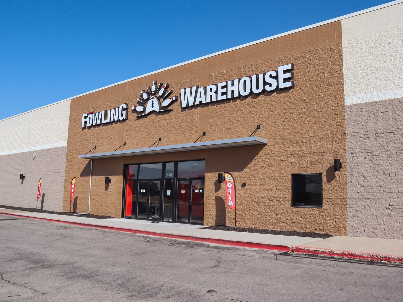 Exterior Photo of Fowling Warehouse in Omaha, Nebraska