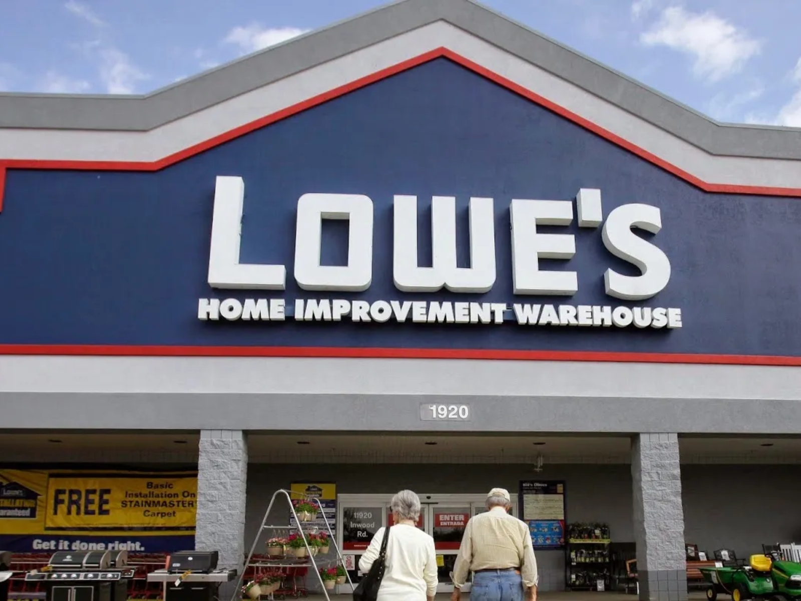 lowe's